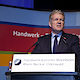 Generalsekretär Holger Schwannecke vom Zentralverband des Deutschen Handwerks (ZDH) machte den 540 Jungmeisterinnen und Jungmeistern mit seinen Worten Mut