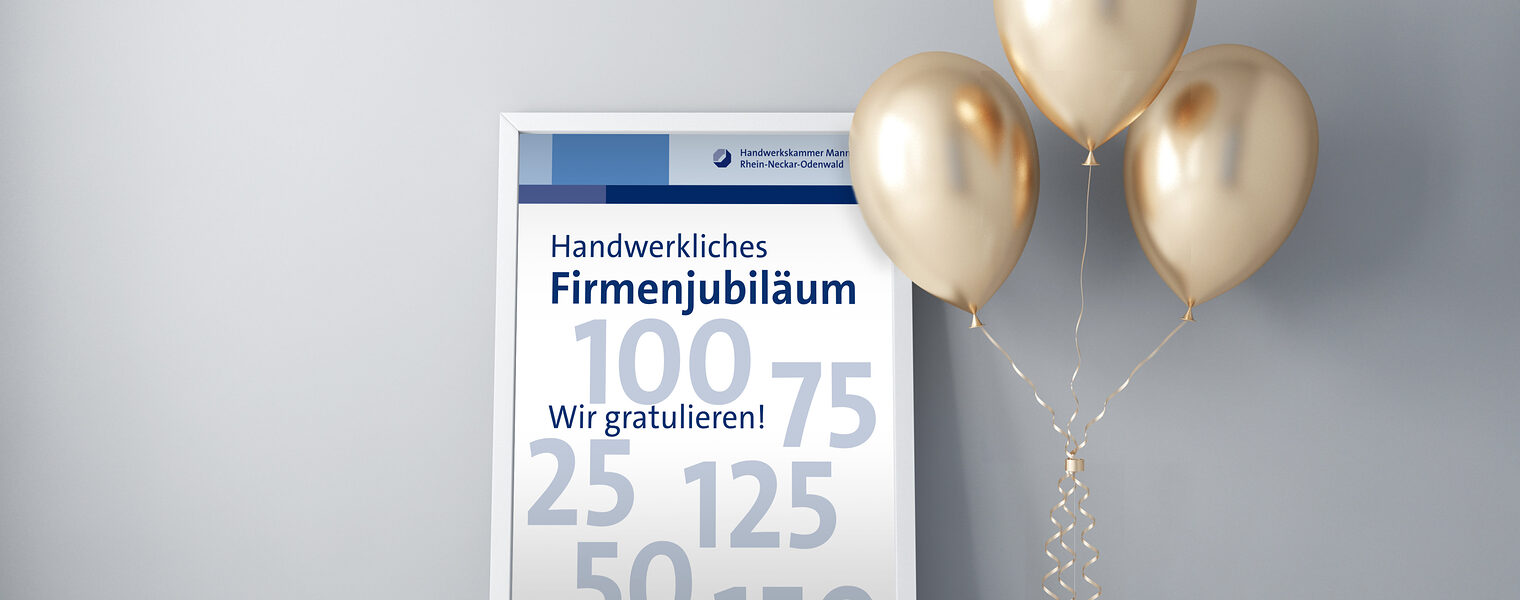 Ein Bilderrahmen mit den Zahlen, 25, 50, 75, 100, 125 und 150 mit dem Titel Handwerkliches Firmenjubiläum und Luftballons in der Farbe Gold