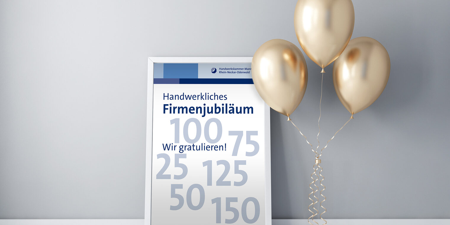 Ein Bilderrahmen mit den Zahlen, 25, 50, 75, 100, 125 und 150 mit dem Titel Handwerkliches Firmenjubiläum und Luftballons in der Farbe Gold