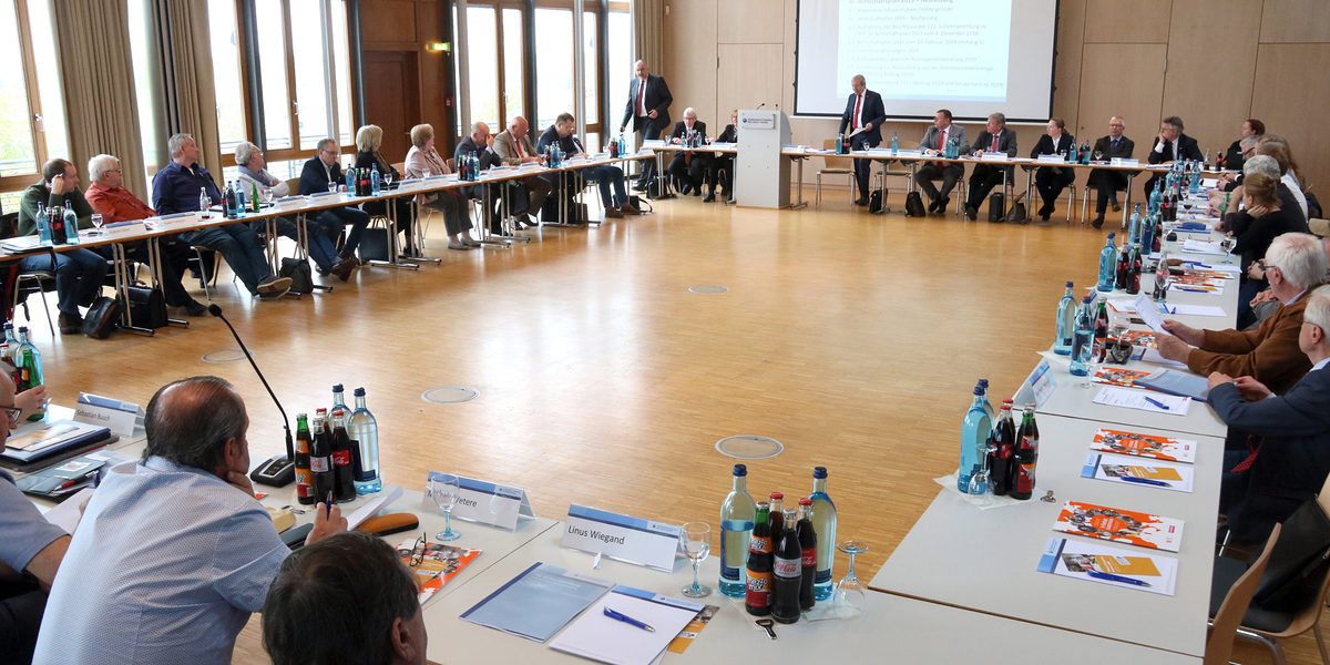 Die 124. Vollversammlung tagte in der Bildungsakademie in Mannheim Vollversammlung, 124, Handwerkskammer