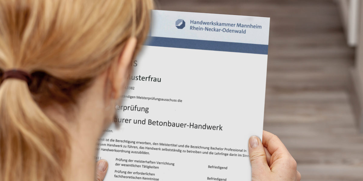 © Lukassek_AdobeStock | Composing: Handwerkskammer Mother holding a very bad German school certificate in her hands Translation: certificate day of birth disciplines music reading religion german english mathematics art maths insufficient grade f deficient satisfying. Schlagwort(e): academic, achievement, attestation, bachelor, ceremony, certificate, college, communication, concept, course, credentials, deficient, degree, diploma, e-leraning, education, examination, f, german, goal, gown, grade, graduate, graduation, hand, holding, insufficient, knowledge, mortarboard, mother, objective, outcome, page, paper, papyrus, parchment, participation, professional, reading, recognition, report, report card, school, study, testimonal, unhappy, university, written