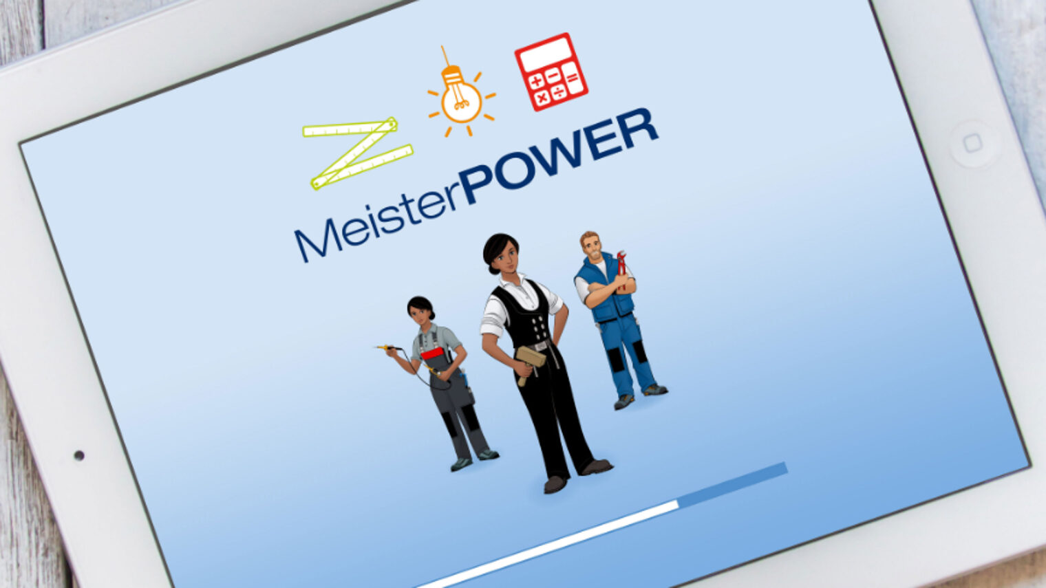 Startbildschirm der Lernsoftware Meisterpower. Drei Charaktere aus den Handwerksberufen Zimmerer, Anlagenmechaniker und Elektroniker