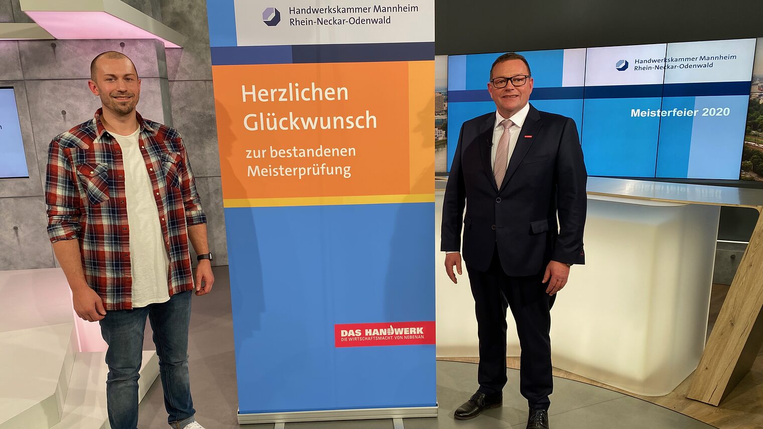 Rhein-Neckar-Fernsehen (RNF) | Oliver Krause im Studio während der virtuellen Meisterfeier 