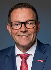 Präsident Klaus Hofmann, Tischlermeister