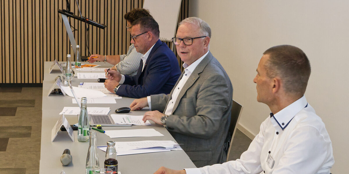 Pressekonferenz am 27.06.2022 Präsidium und Geschäftsbereich Berufsbildung beantworteten Fragen der Presse zum Thema offene Ausbildungsplätze im Handwerkskammerbezirk