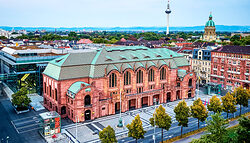 Luftaufnahme des Congress Center Rosengarten in Mannheim. 