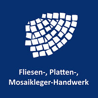 Gepflasterter Weg als Icon für das Fliesen-, Platten-, Mosaikleger-Handwerk. Über diese Kachel gelangen Sie zur Informationsseite für das Fliesen-, Platten-, Mosaikleger-Handwerk. 