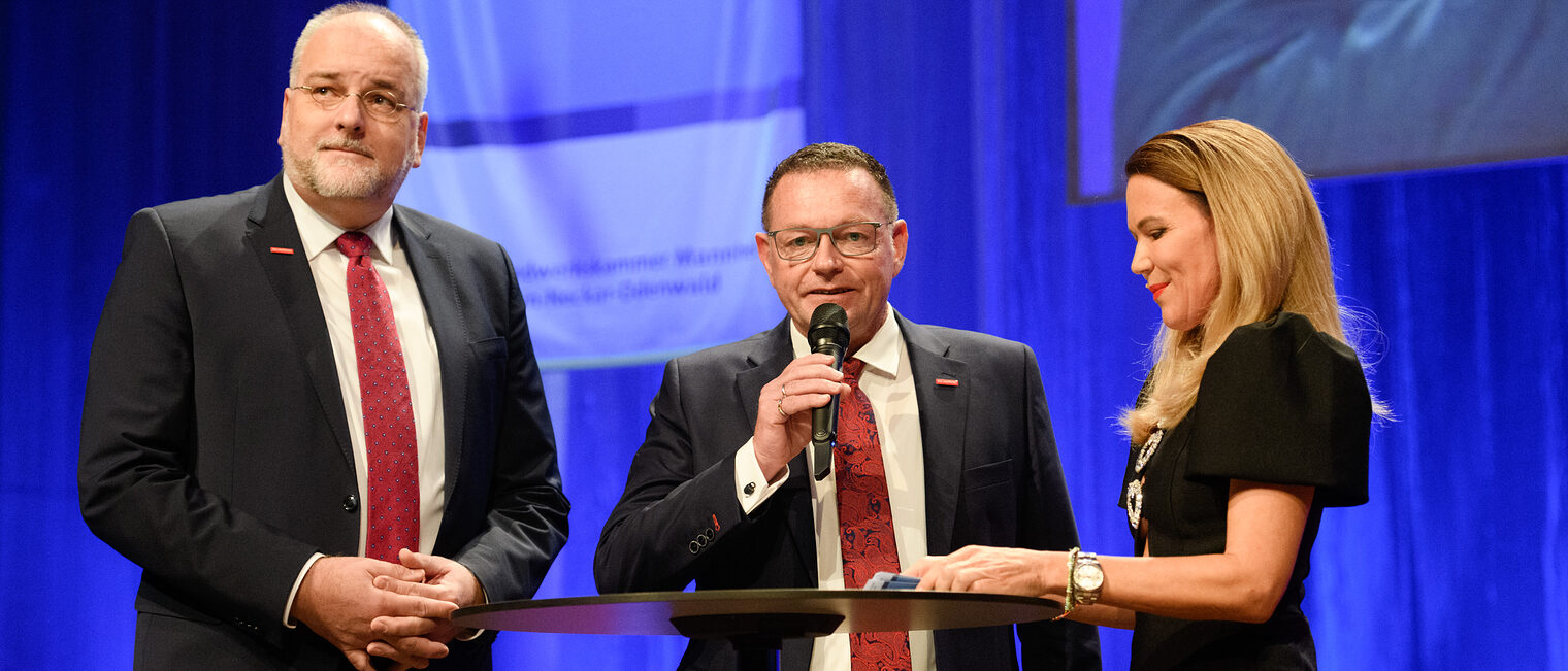 Handwerkskammerpräsident Klaus Hofmann & Hauptgeschäftsführer Jens Brandt im Interviem mit der Moderatorin Tina Babbel
