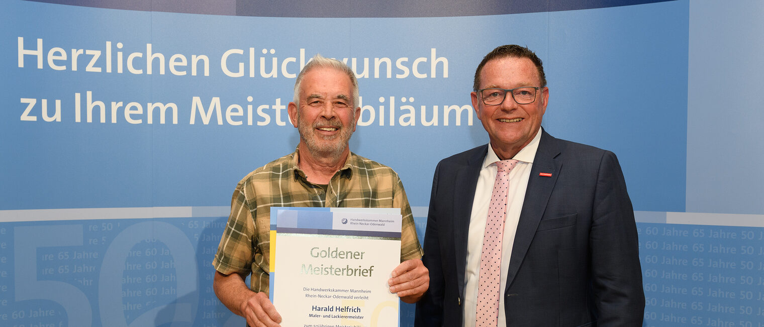 Überreichung des Ehrenmeisterbriefes durch Herrn Hofmann
