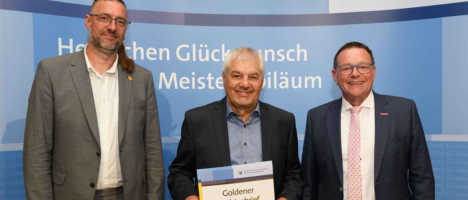 Überreichung des Ehrenmeisterbriefes durch Herrn Hofmann